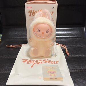 SISI ~ HAVE A SEAT LABUBU  AUTHENTIC POPMART